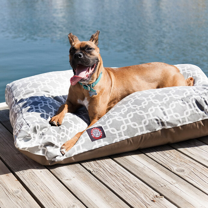 Majestic Pet Products Links Pillow Classic & Reviews 