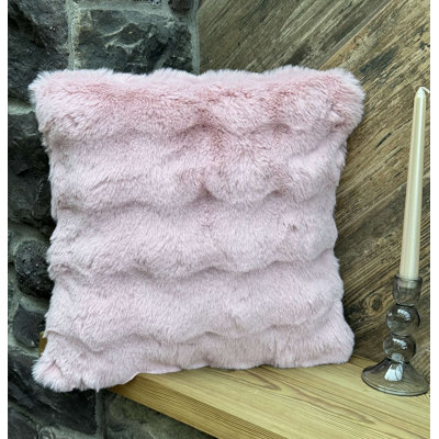 Housse de coussin rose doux, 19,7 po x 19,7 po | 100% polyester durable, lavable à la machine à 68 ° F | Parfait pour la décoration intérieure, le canapé et la chambre à coucher | Décoration confortable et élégante pour tout espace de vie