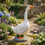 Statue de jardin d'oie blanche en résine de 48 cm (18,89 pouces), sculpture décorative extérieure sur socle en pierre pour terrasse, pelouse ou porche