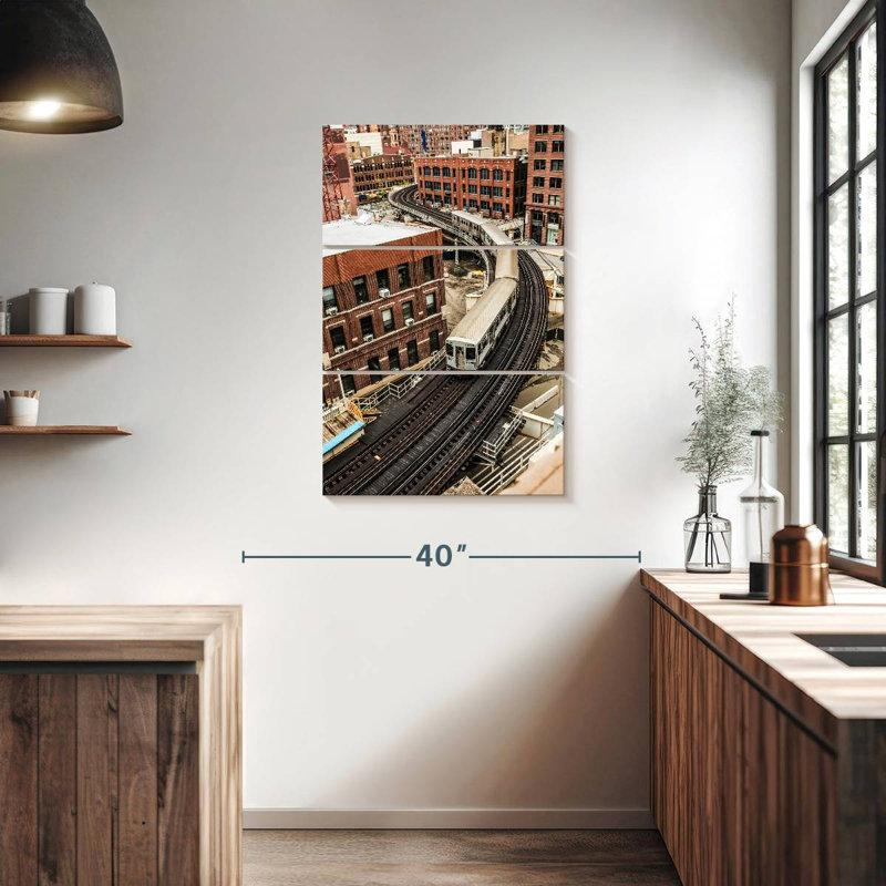 Sireci Chicago Train, 38" H x 24" W