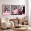 Ensemble de 3 tableaux muraux sur toile rose scintillante représentant une femme et un maquillage pour salle de bain.-320260463