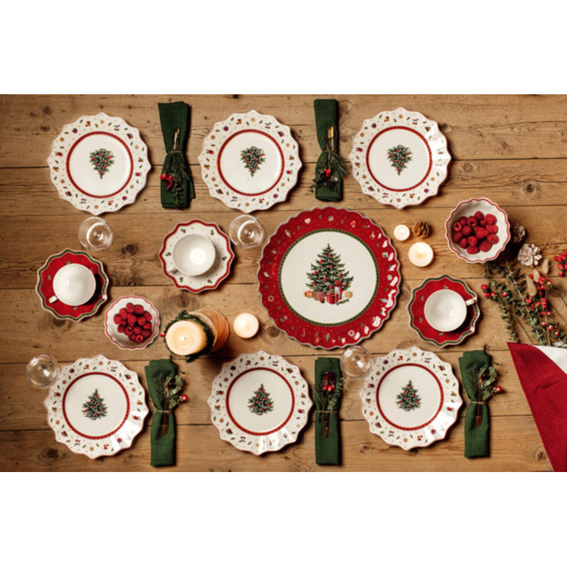 Villeroy & Boch Toys Delight 9.5" Salad Plate, Red