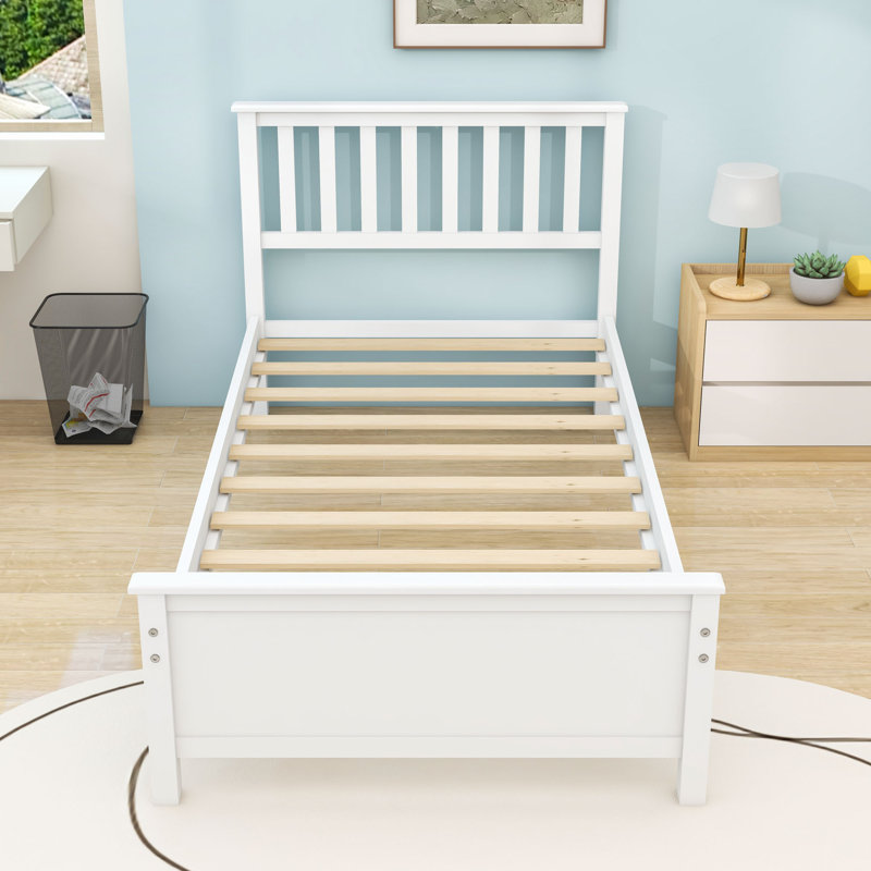 Lit plateforme simple en bois avec tête de lit et lattes robustes, Blanc