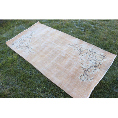 Handcrafted Vintage Turkish Rug with Floral Pattern in Soft Beige for Bohemian Home Decor