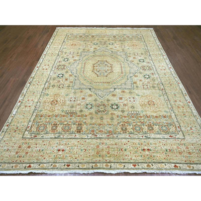Tapis vert oriental noué à la main 8 pi x 10 pi 1 po de style dynastie mamelouke du 14e siècle avec motif médaillon étoile, laine de haute montagne, teinture végétale