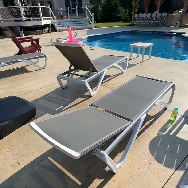 Chaibate Patio Outdoor Chaise Lounge Chair for Outside Beach in-Pool Lawn Poolside, White/Light Gray