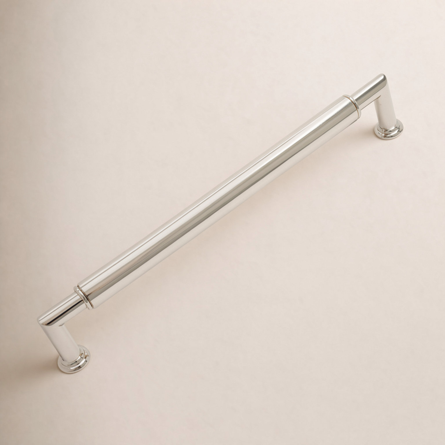 Cylinder 8" Bar Cabinet Pull, Polished Nickel
