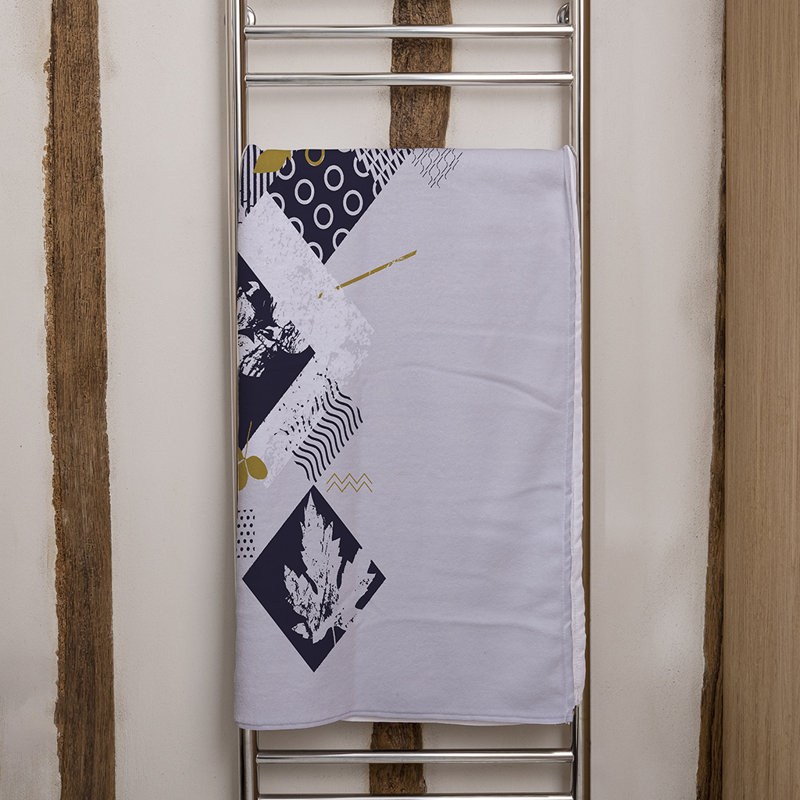 Belchertown Midweight Bath Towel
