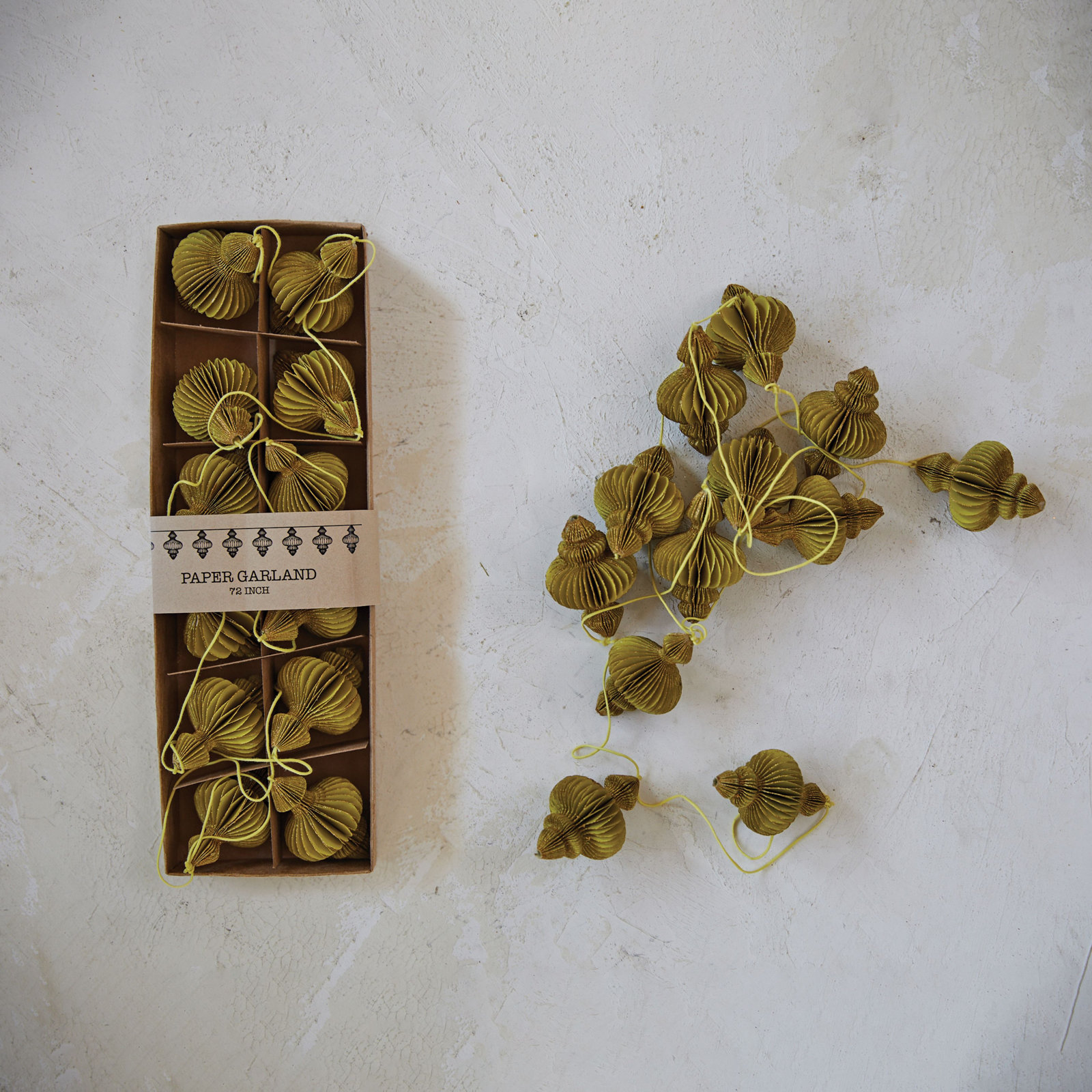 Harutun 6' Gold Novelty Garland, Chartreuse