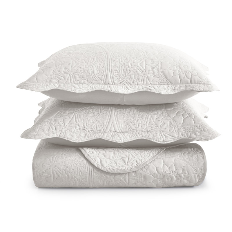 Floral Embossed Ultra-Soft Quilted Bedspread Set – Lightweight, All-Season Comfort With Matching Pillow Shams, White
