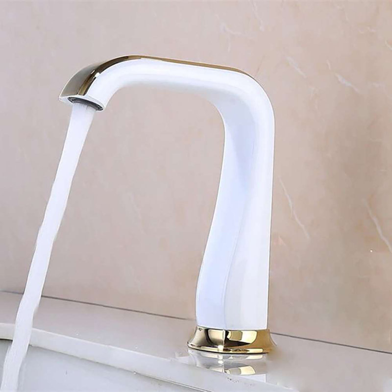 Robinet à capteur sans contact BathSelect, Blanc / Doré