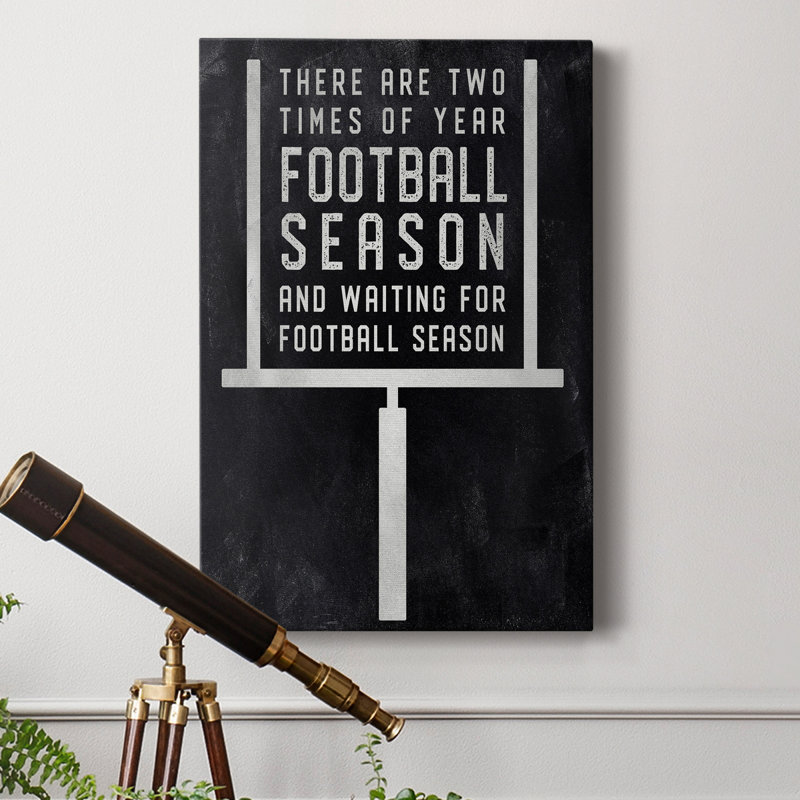 «Football Season», art textuel sur toile tendue, H 27 po x l 18 po x P 1 po
