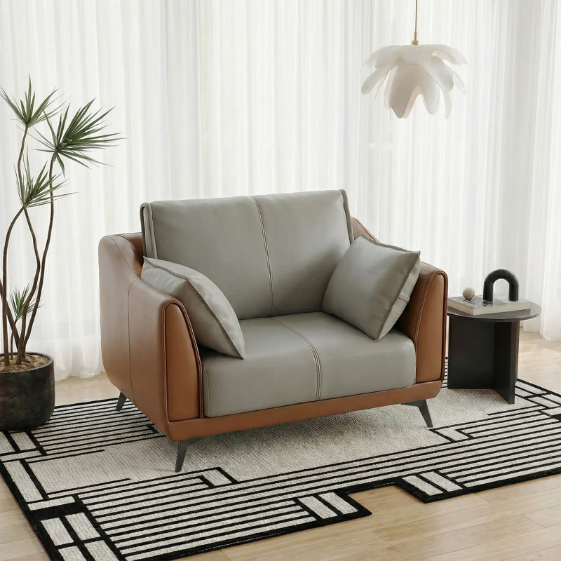 Chaise avec accoudoirs moderne en similicuir orange avec coussin 41,7 po Modern, structure en bois massif et métal