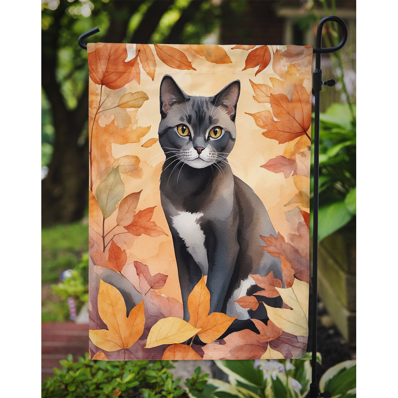 Chat en feuilles d'automne drapeau de jardin, Asiatique