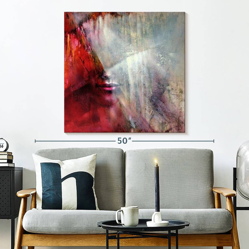 Julia, 33" H x 33" W