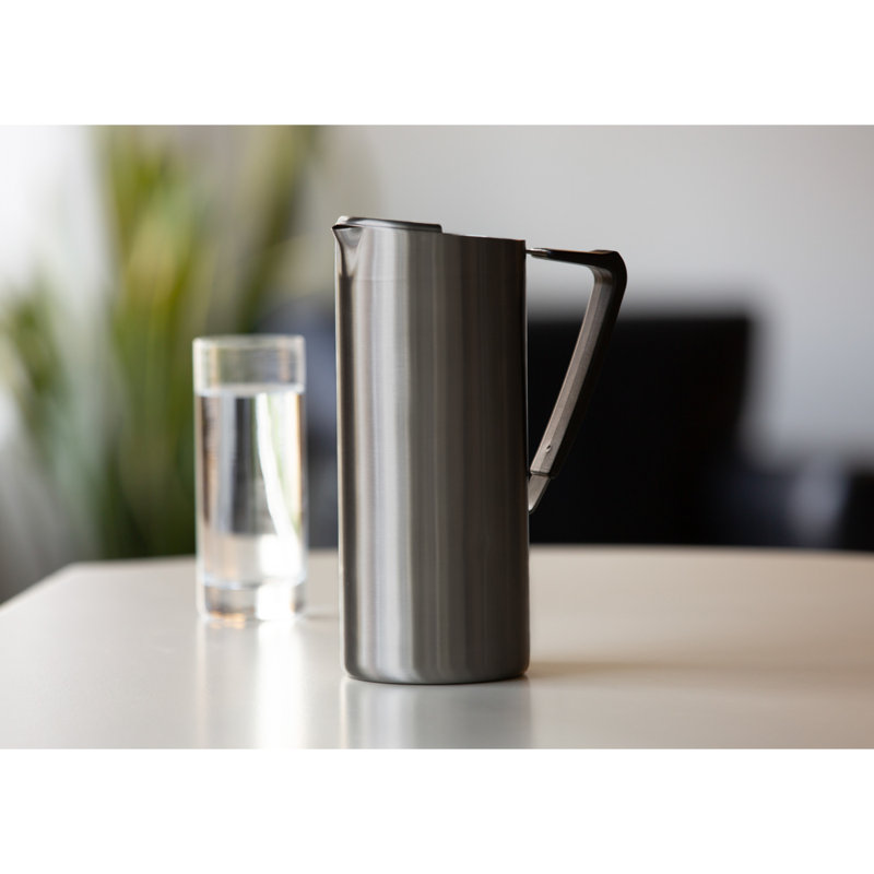 Carafe d'eau mince en acier inoxydable de 1,9 litre avec pare-glace, 64 oz, Gris