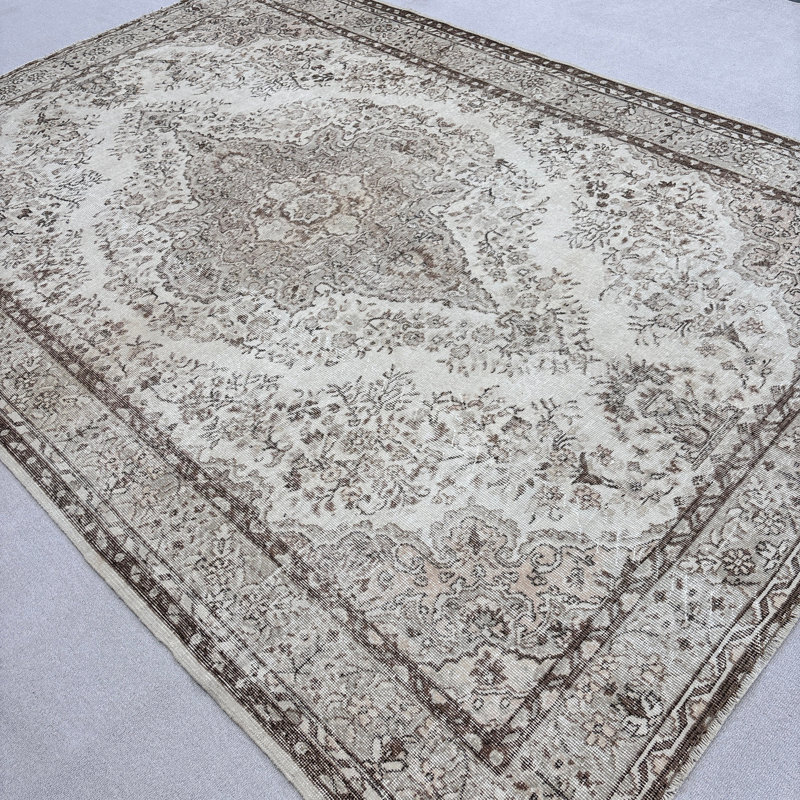 8.6x12.5 Ft Beige Wool Patchwork Rug, Traditional Oversize Rug