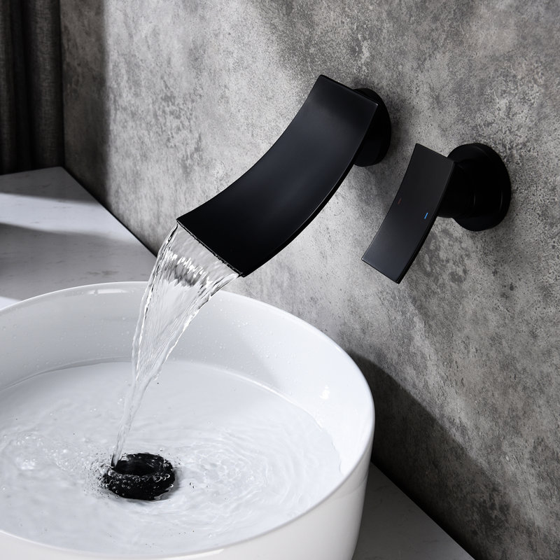 Robinet de salle de bain mural à large entraxe en noir mat, bec spacieux, contrôle précis du débit d'eau et de la température, robinet noir pour évier, large débit de température exacte, baignoires assorties
