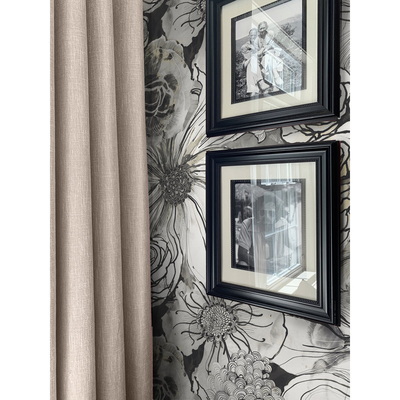 Peel & Stick Floral Roll, Gray/White