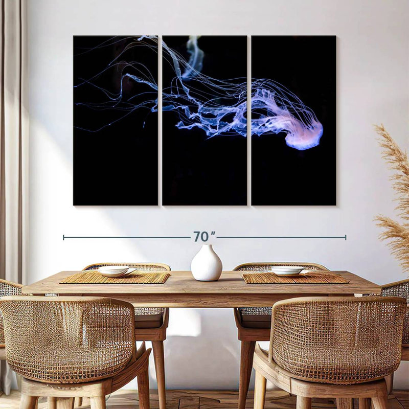 Atlantic Sea Nettle, 42" H x 65" W