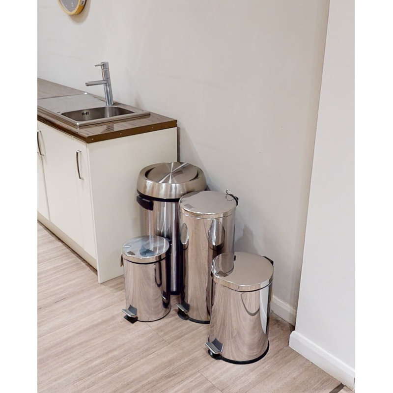 Metal Kitchen Trash Can, 20 L