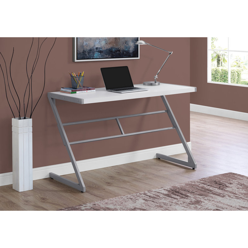 Bureau d'ordinateur, bureau personnel, ordinateur portable, L 48 po, travail, stratifié, métal, contemporain, moderne, Blanc