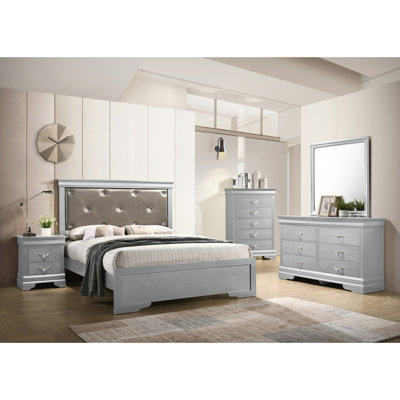 Lit double argenté Champagne - Design intérieur polyvalent et construction transitionnelle attrayante qui ajoutent un style élégant à tous les matériaux de la pièce