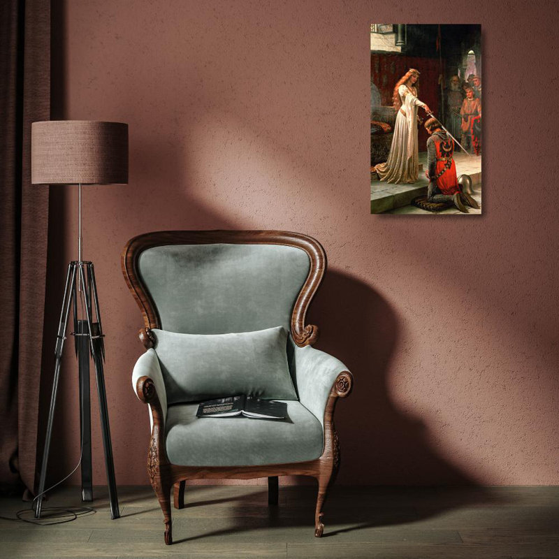 The Accolade, H 18 po x l 10 po