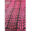 Tapis unique rose / mauve / fuschia de 3 pi 10 po x 18 pi 9 po Jijim
