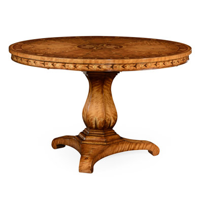 Table de salle à manger centrale