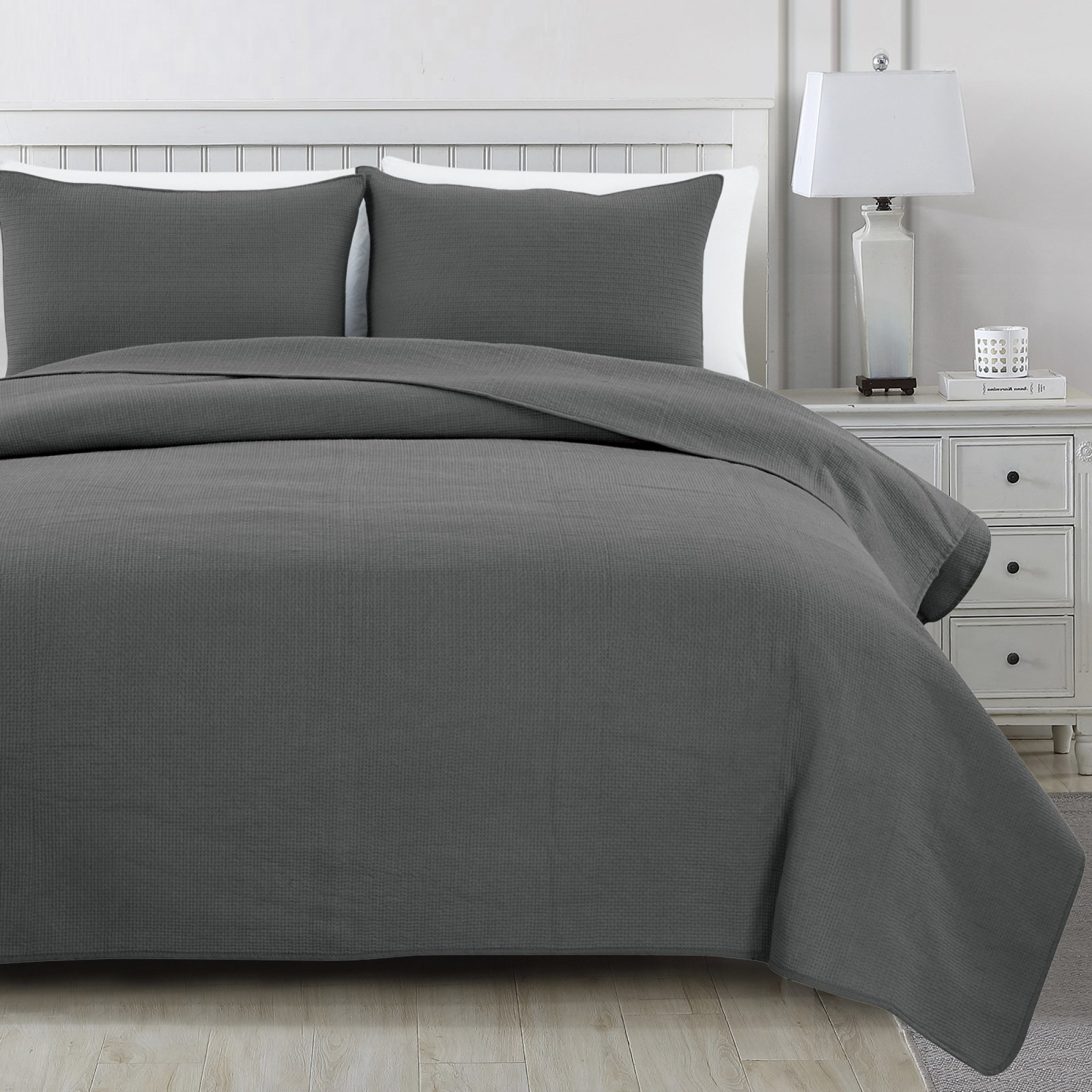 Sedna Cotton Quilt Set, King Quilt + 2 King Shams, Charcoal