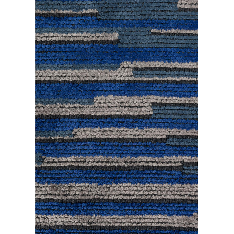 Contemporain à grand losange géométrique asymétrique, Rectangle 7 pi 10 po x 11 pi 2 po