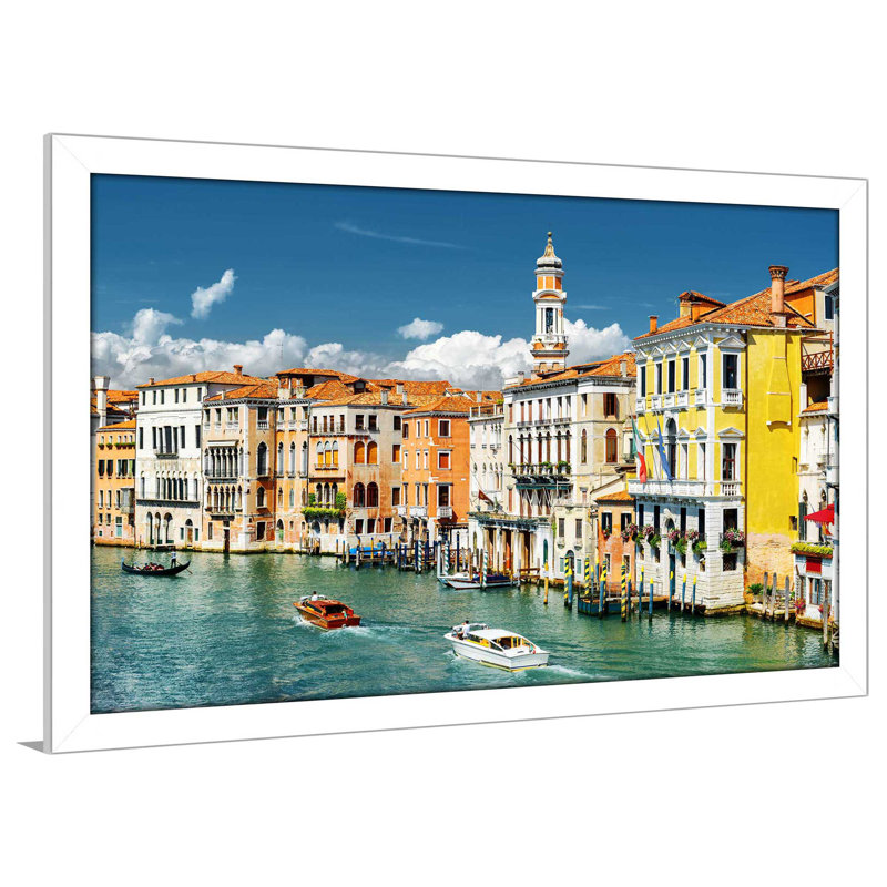 «Venetian Lifestyle», reproduction de photo encadrée, H 27,5 po x l 39,5 po x P 0,75 po, Cadre blanc