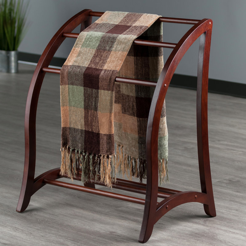 Espinosa Walnut Quilt Rack