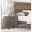 Table de chevet Alistair dans un style brun rustique, 2 tiroirs avec ornements en métal pour la chambre à coucher, luminaires attrayants-121506676