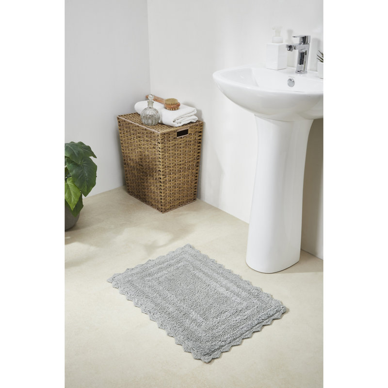 Rasika 100% Cotton Tufted Reversible Bathroom Rug, Super Absorbent and Extra Soft Machine Washable Bath Rug Ideal for Shower and Tub Areas