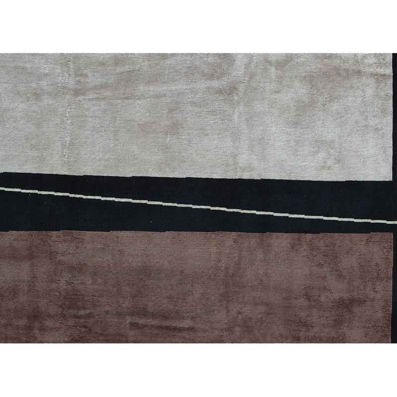 Hand-Knotted High-Quality Brown Area Rug