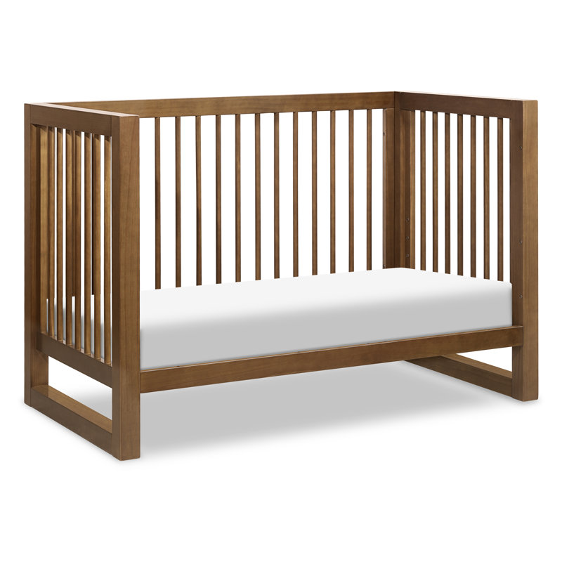 Lit de bébé convertible 3-en-1 Nantucket avec ensemble de conversion pour lit de tout-petit, Noyer naturel