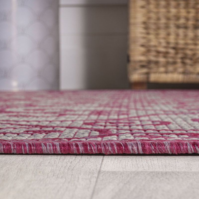 Deronte Vintage Filigree Textured Weave Light Gray/Fuchsia Indoor/Outdoor Rug, Rectangle 3'1" x 5'