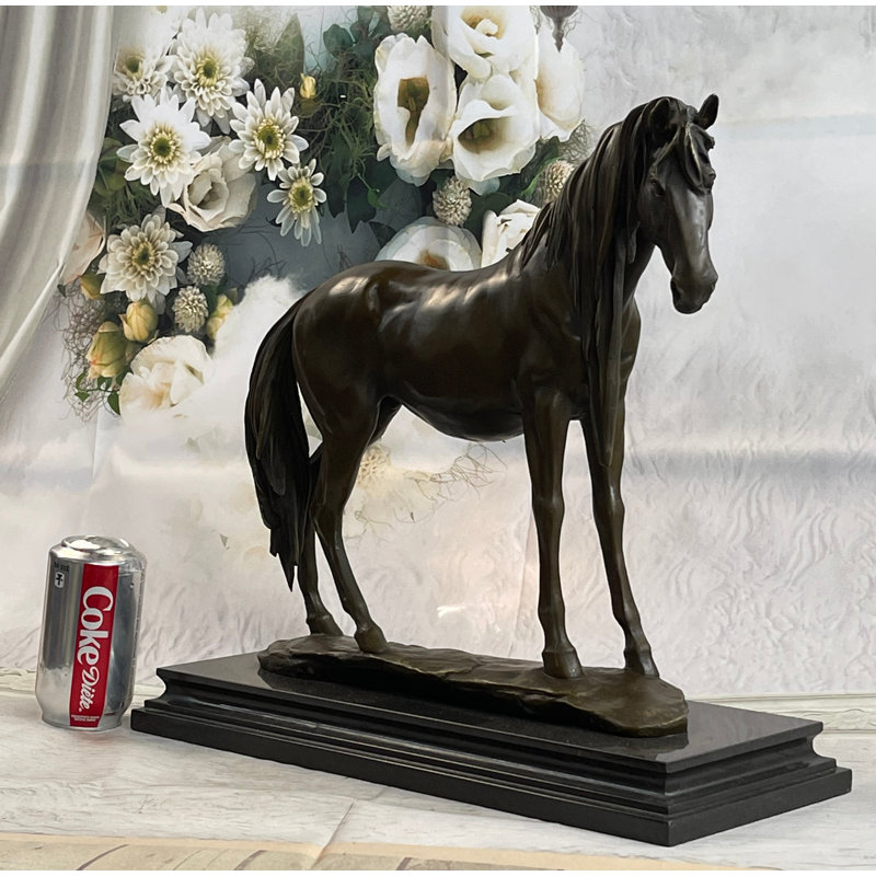 Très grande statue originale en bronze de course de chevaux arabe