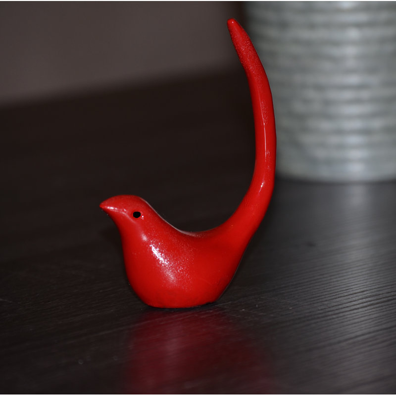 Metal Ring Holder + Figurine Included, Red