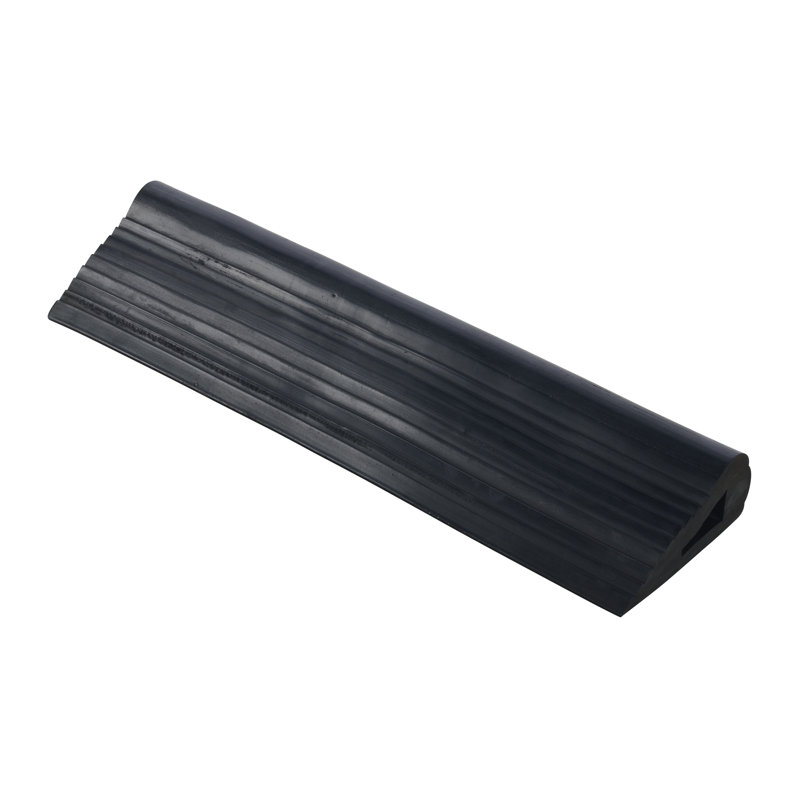 Wedge, 3" H x 24" W x 6.75" D