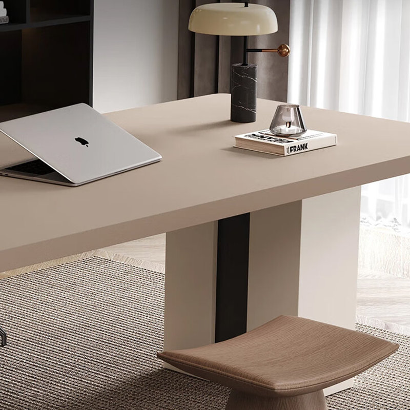 Bureau de style moderne et minimaliste, H 29,53 po x l 70,87 po x P 31,5 po