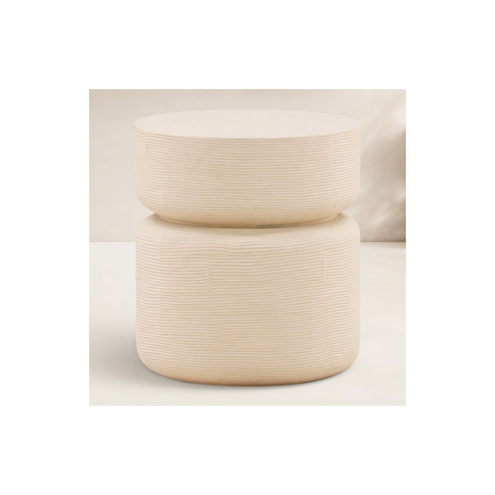 Alberry 17.5'' Concrete Outdoor Side Table