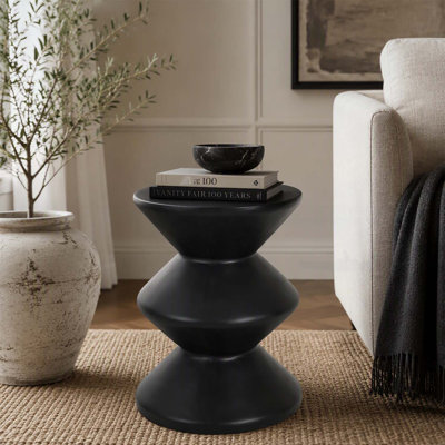 Table d'appoint moderne d'extérieur en béton, table de chevet d'intérieur en MGO durable et polyvalente, noire
