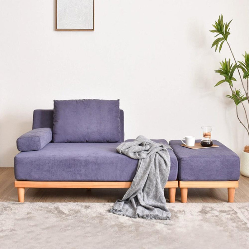 Vishika, Violet bleuté, Orienté à gauche (vu de face)