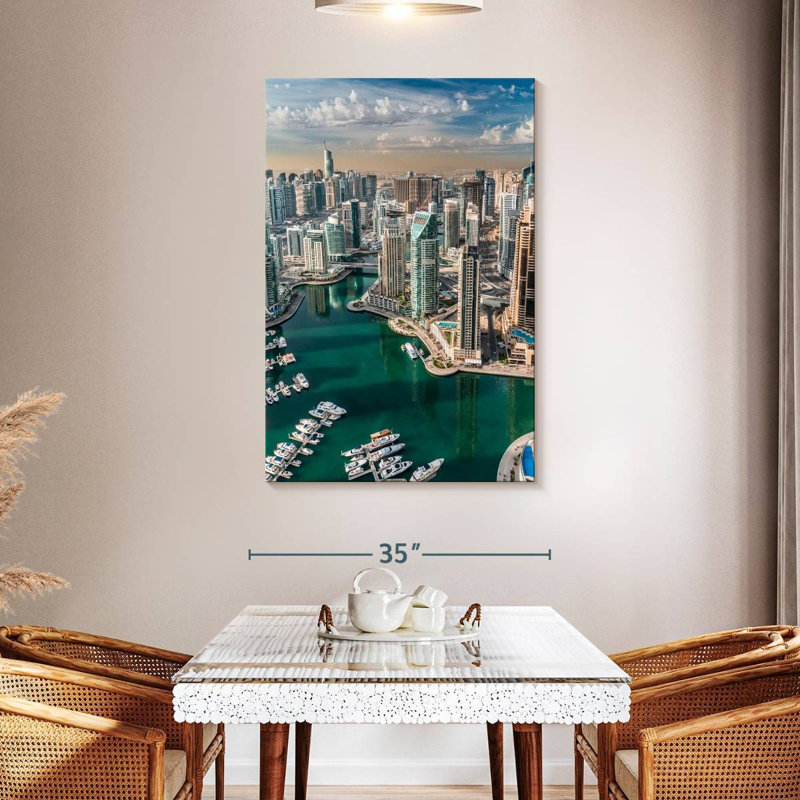 La marina de Dubaï vue d'en haut, H 48 po x l 32 po