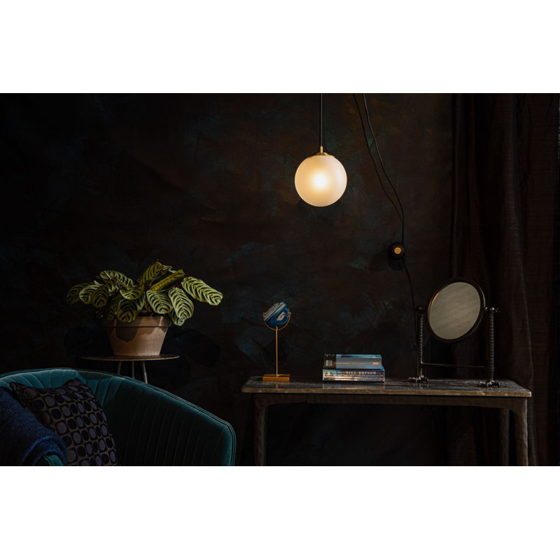 Bulan Plug-in Armed Sconce