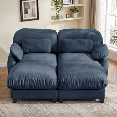 Canapé 2 places avec 2 poufs, revêtement en chenille douce, style moderne, idéal pour le salon ou un appartement.
