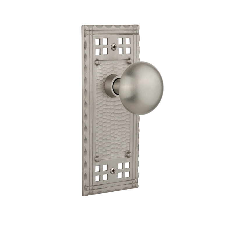 Craftsman Plate with New York Door Knob, Satin Nickel